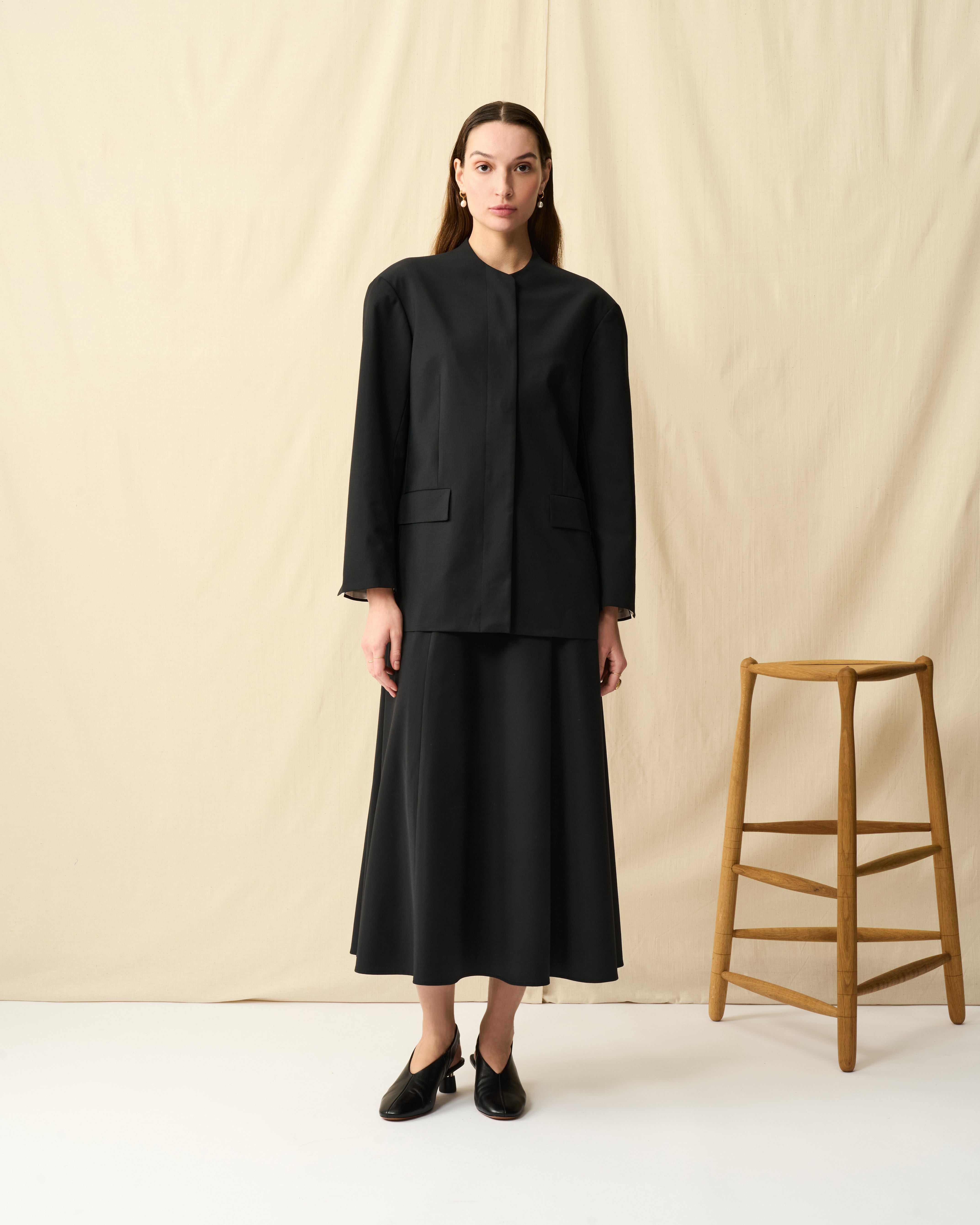 Swan Jacket - Black