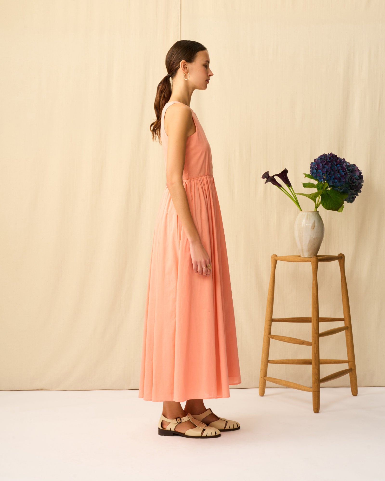 夏のレディのドレス Desert Coral
