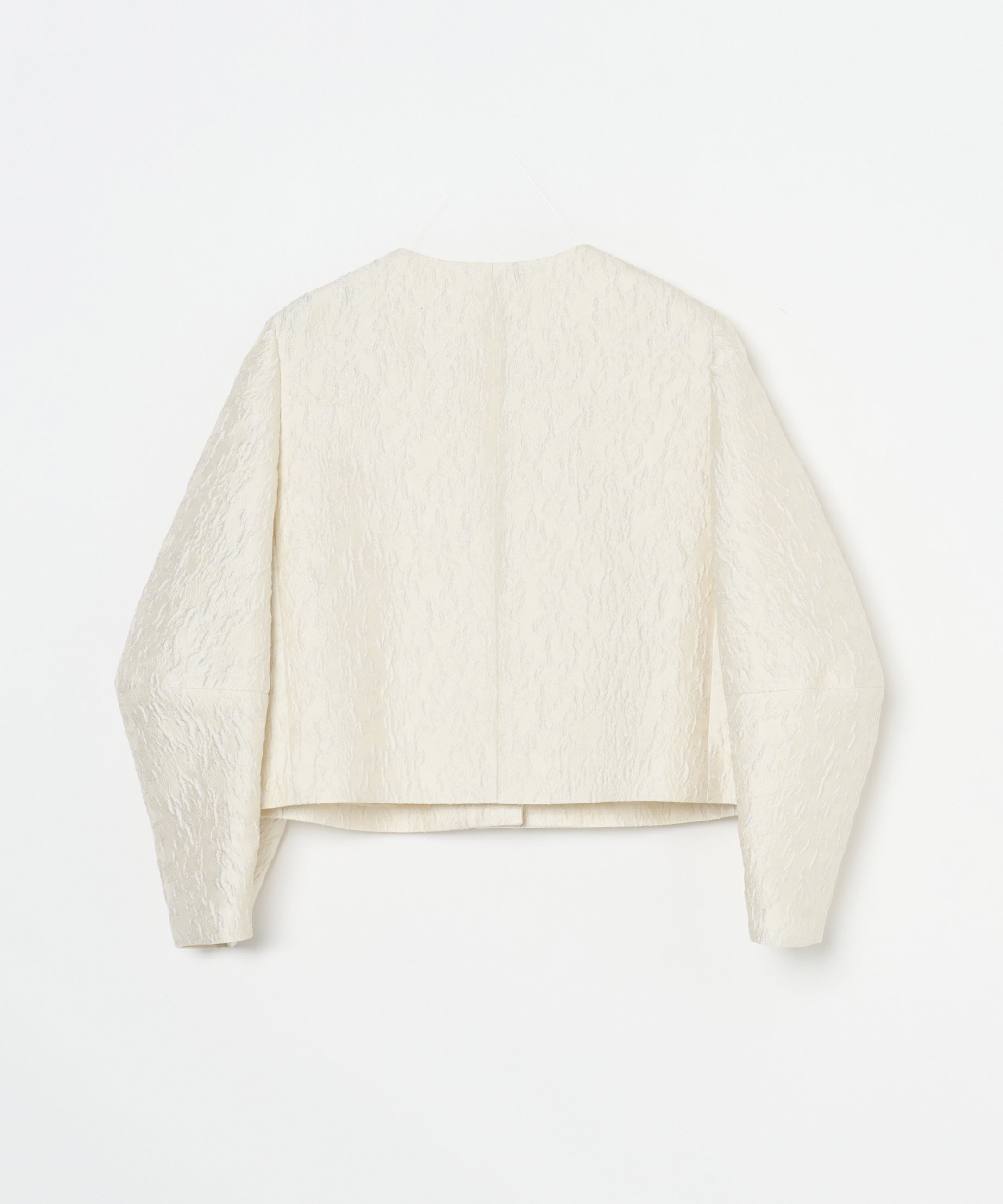花の蕾のジャケット White