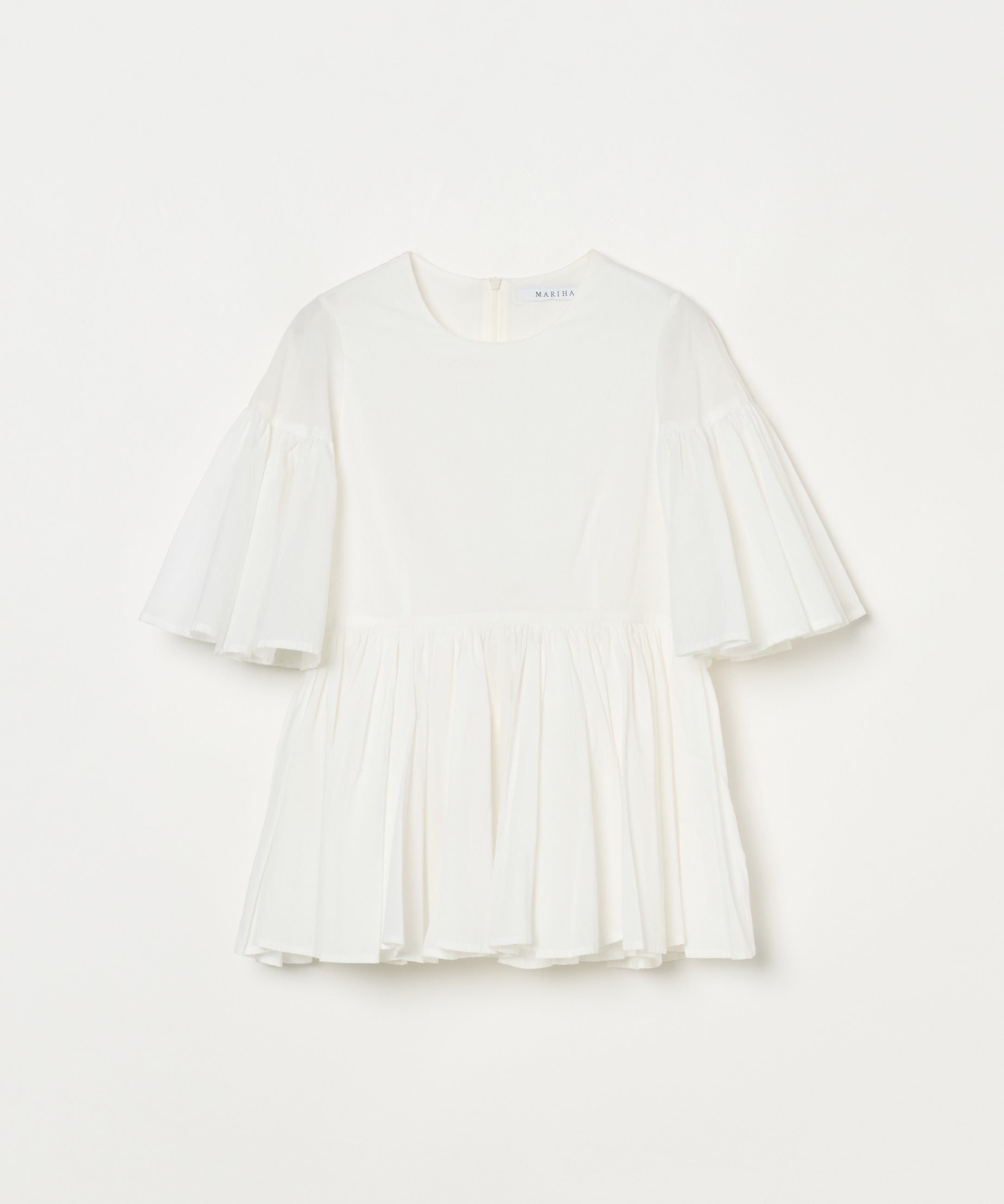 フリージアのブラウス White Chalcedony