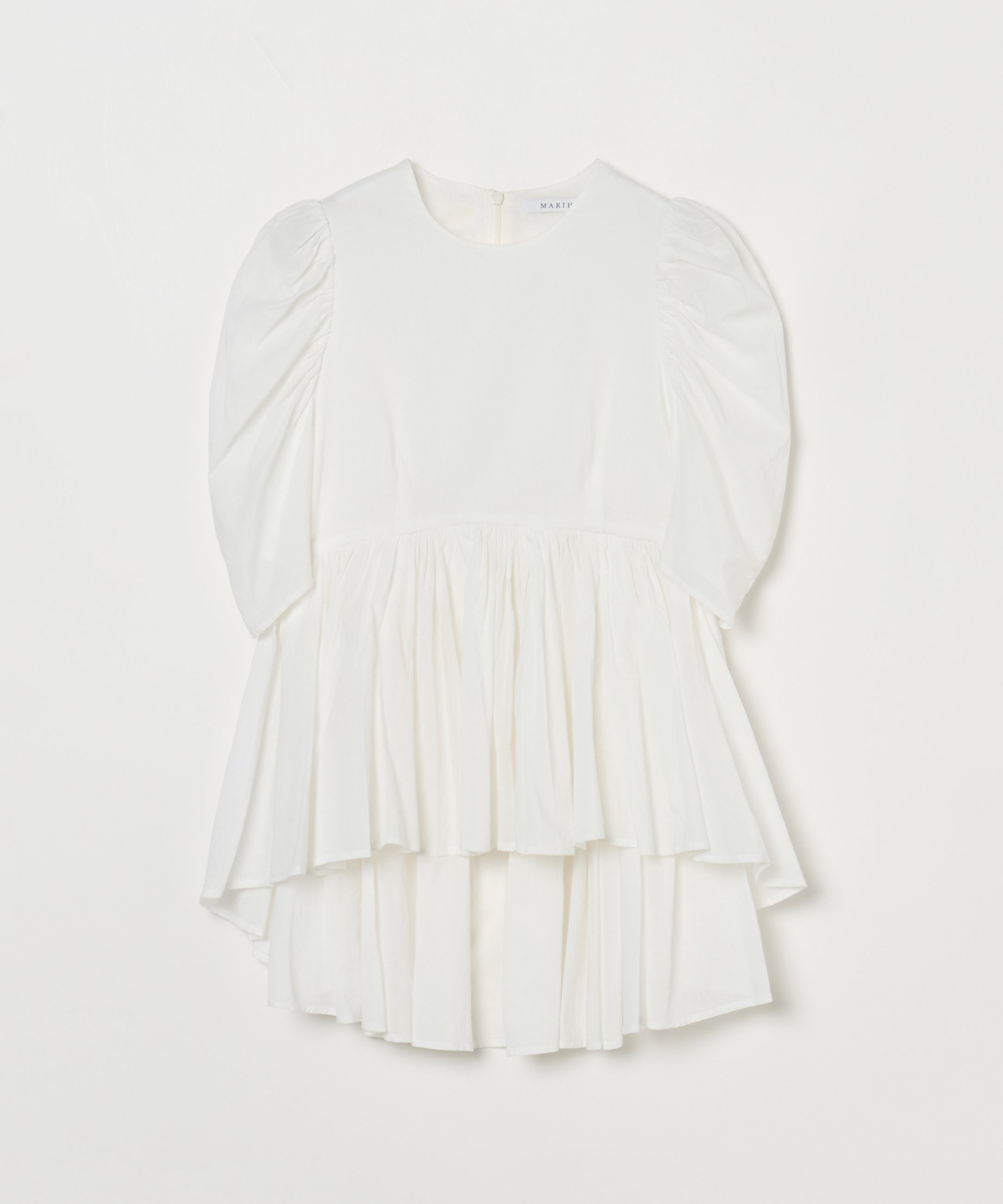 セレナーデのブラウス White Chalcedony