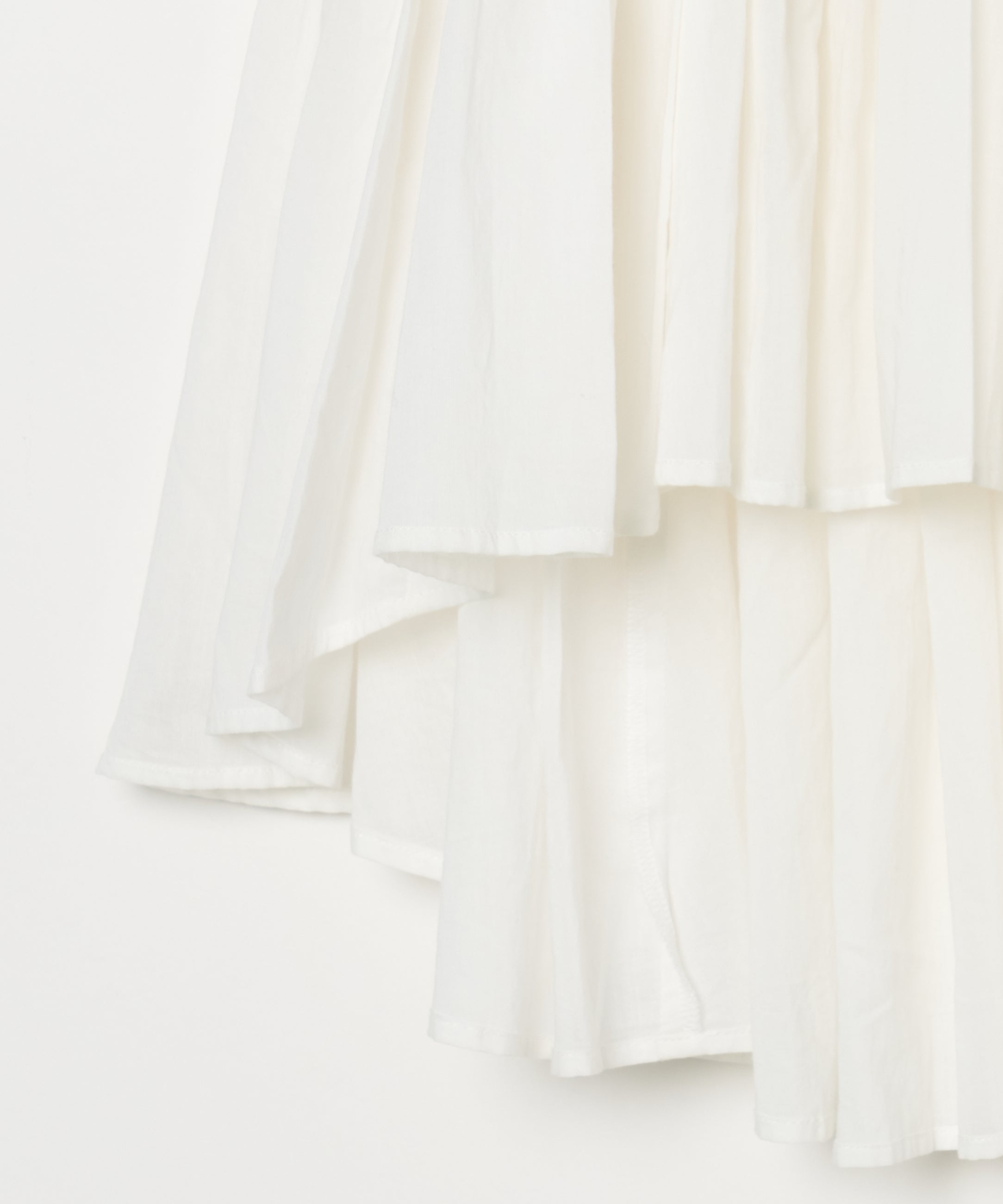 ラストダンスのブラウス White Chalcedony