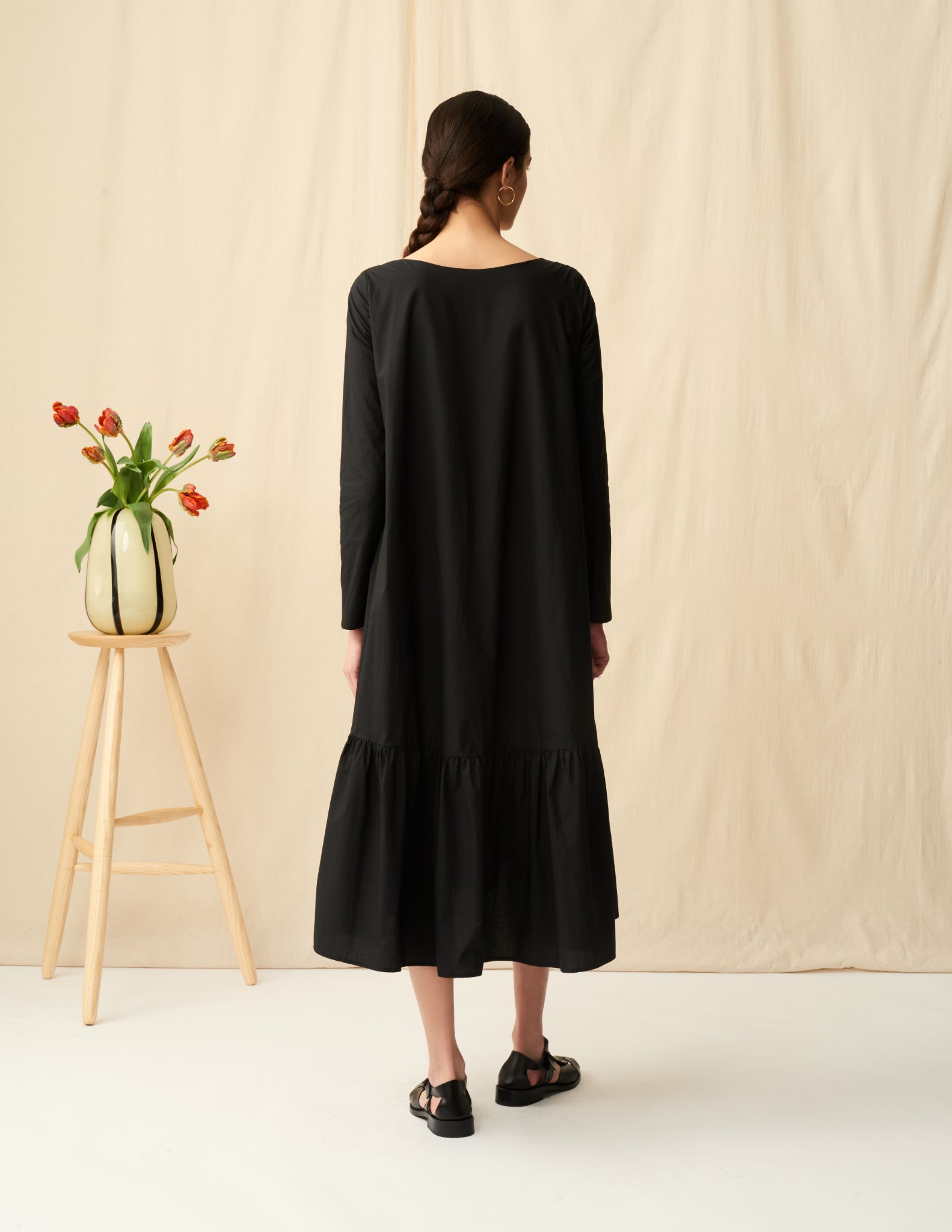 フラワーガーデンのドレス Onyx