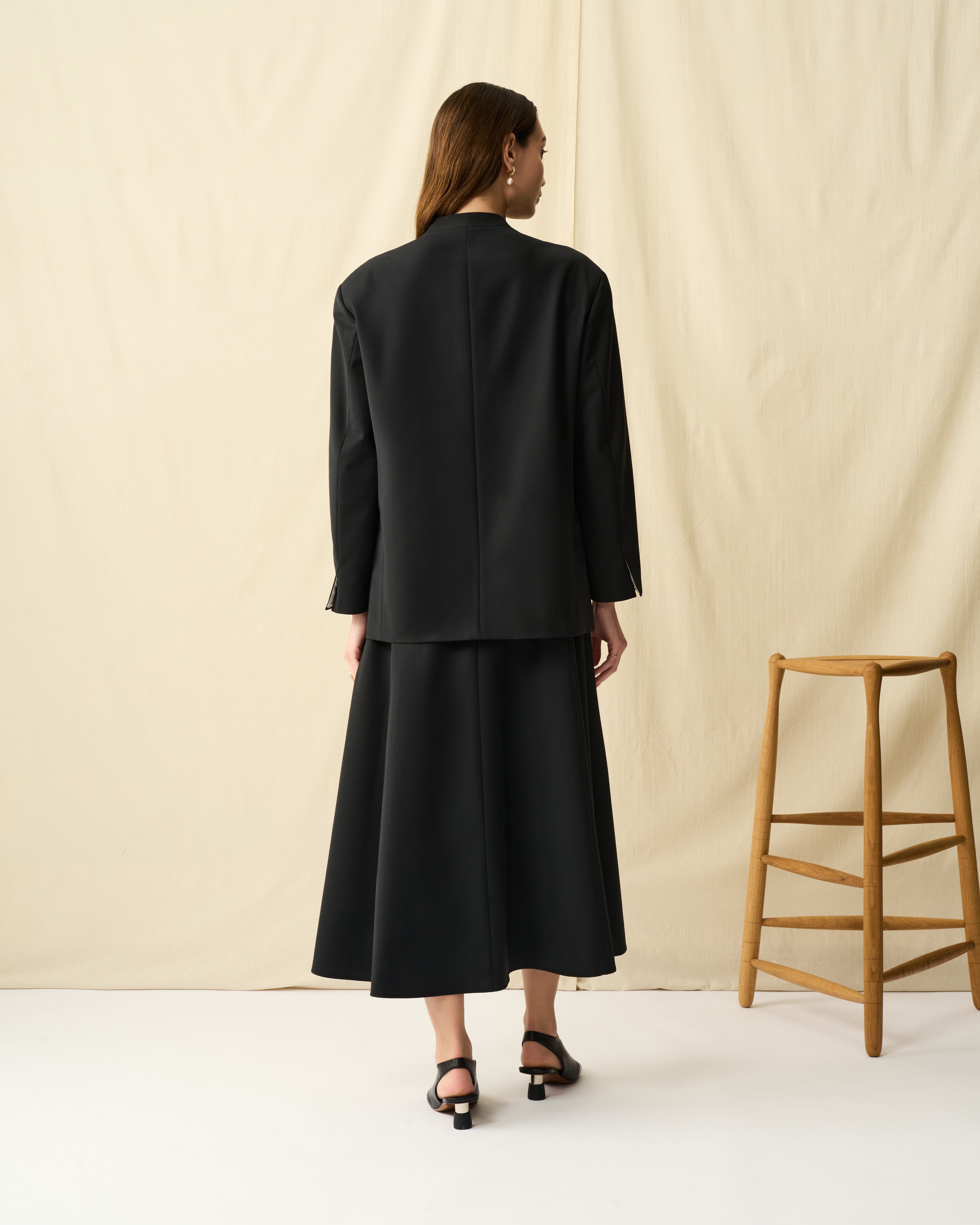 Swan Jacket - Black