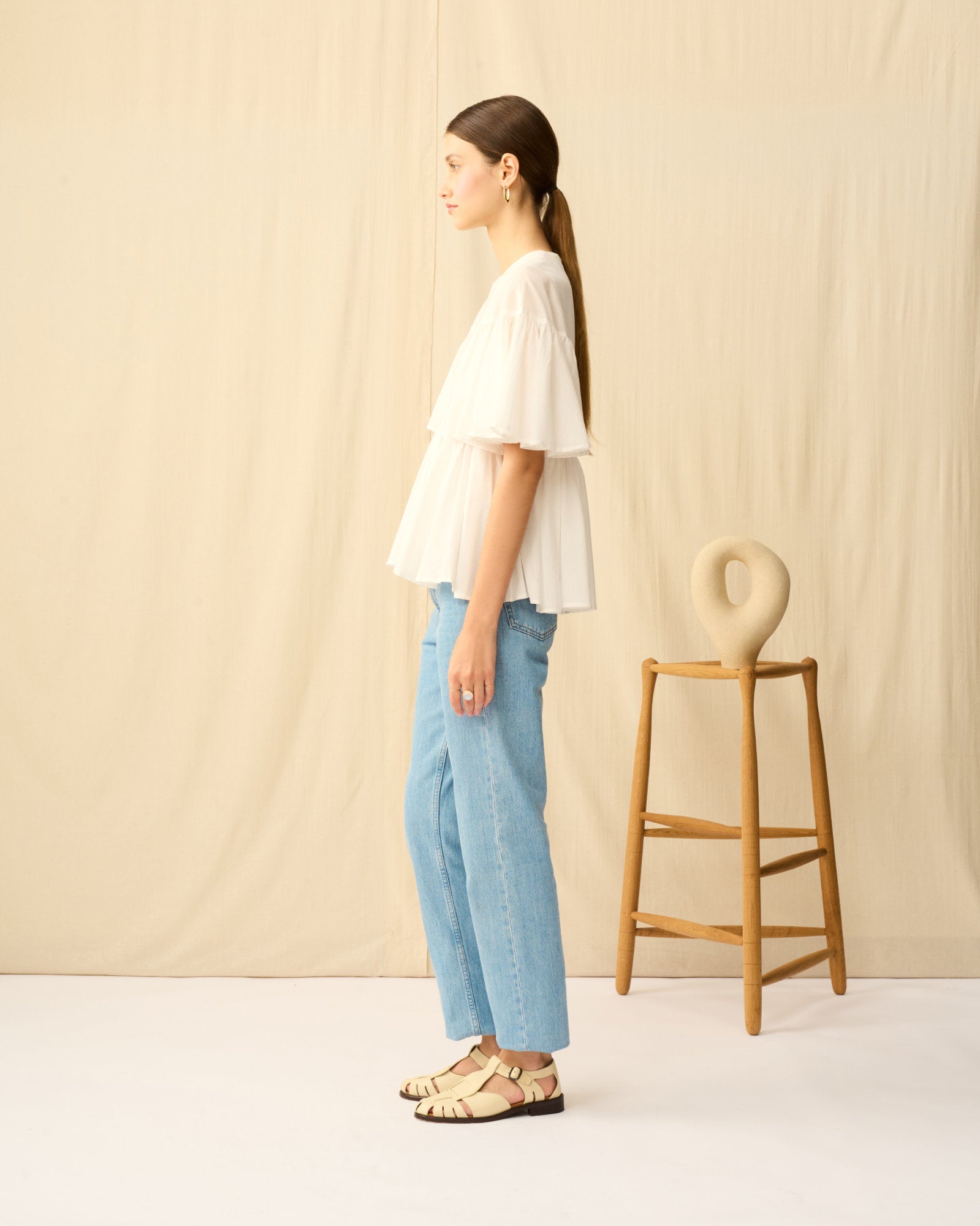 フリージアのブラウス White Chalcedony