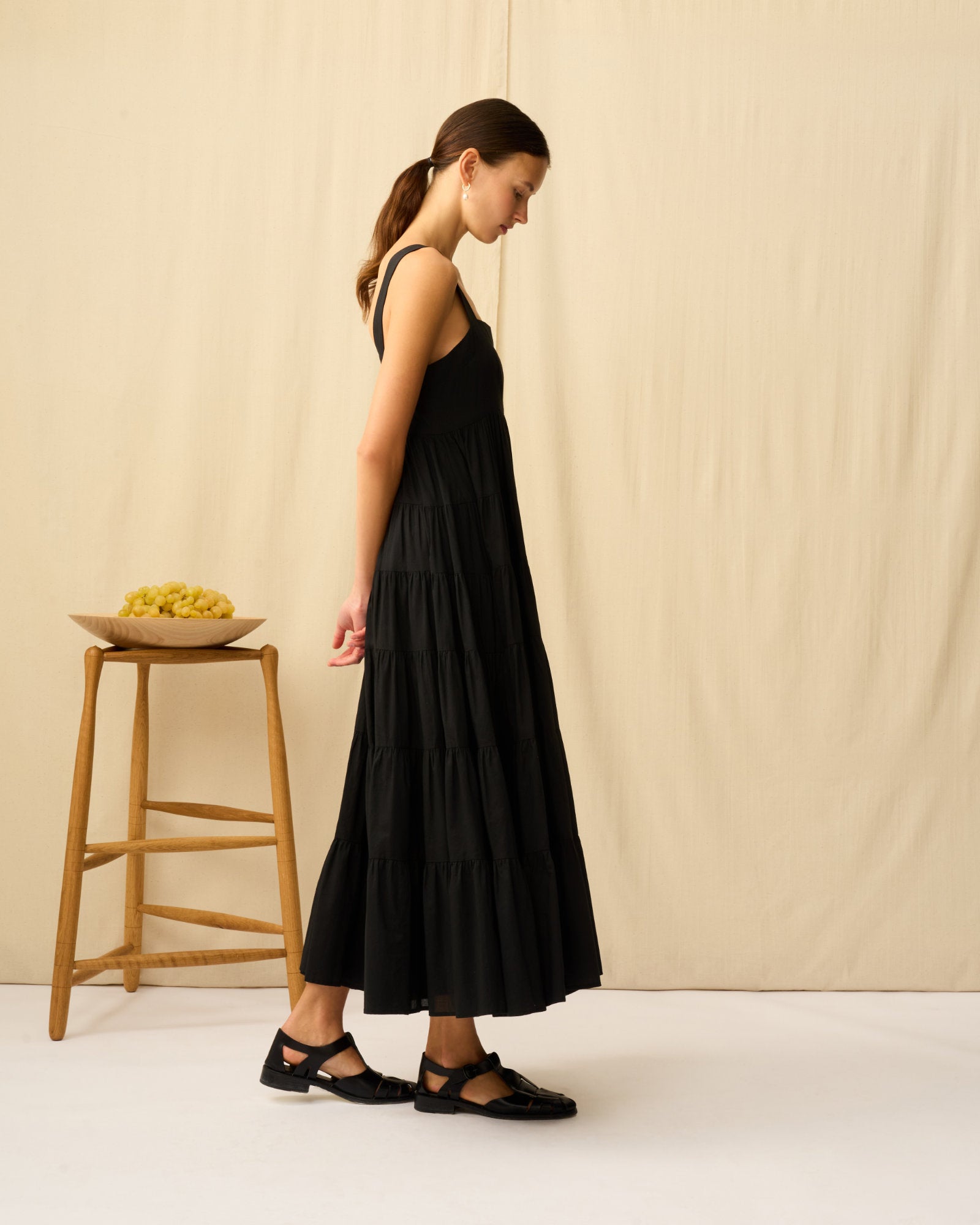 虹の女神のドレス Onyx