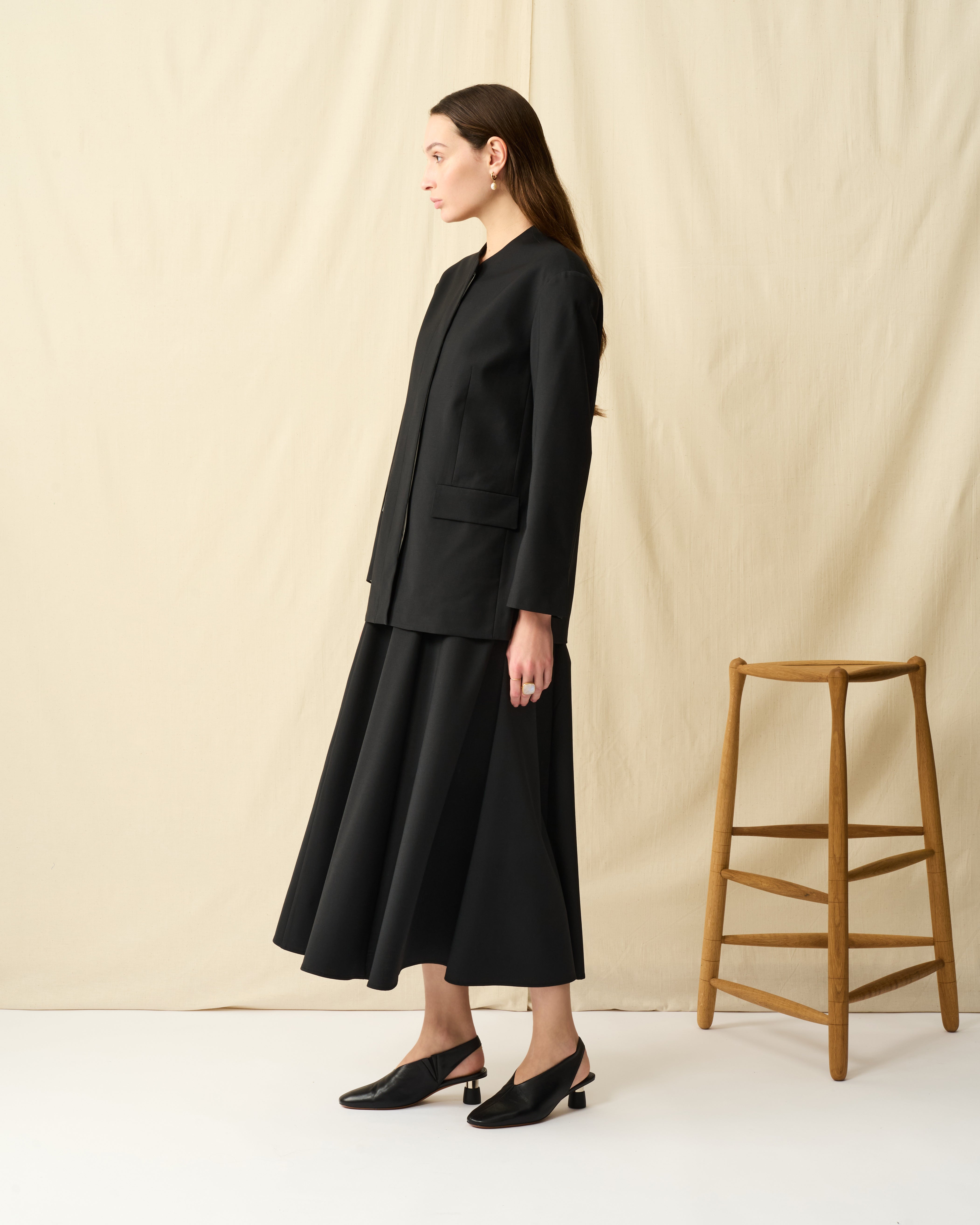Swan Jacket - Black