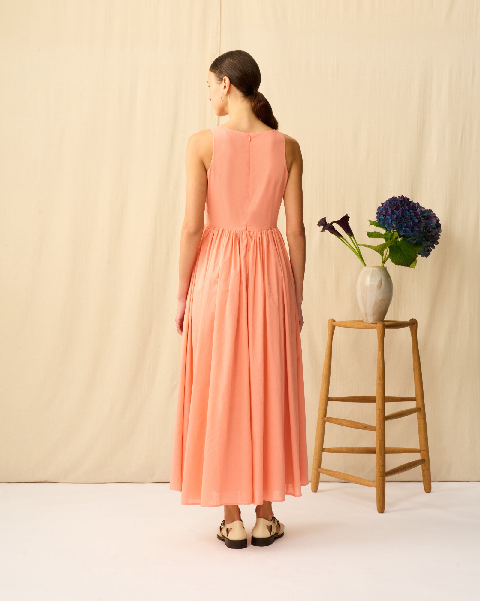 夏のレディのドレス Desert Coral